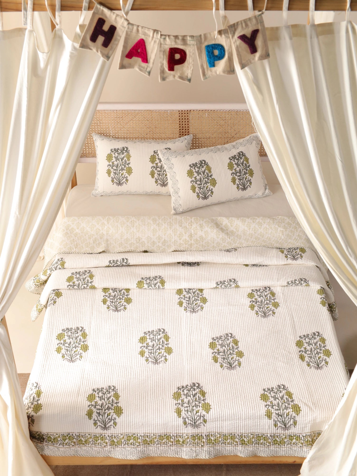 Quilt Patterns Comforter Hand block printed Cotton Queen Size Printed Quilt Pillow Coverlet - Image 2