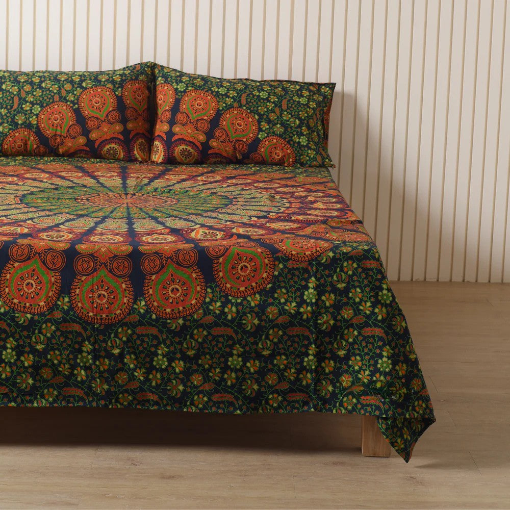 Green Peacock Mandala Bedsheets with pillow covers Secondary image